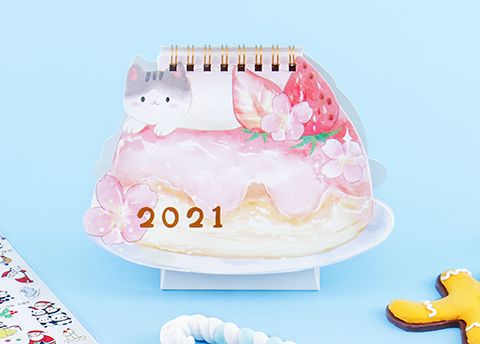 Dreamy Pastel 2021 Desk Calendar