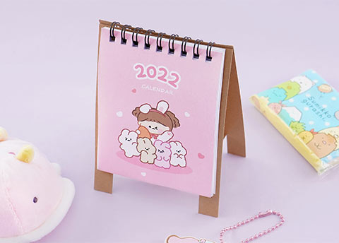 Happy Animal 2022 Desk Calendar